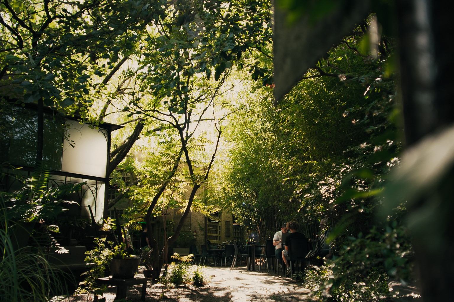 Interior de la sede Usina Cowork San Isidro - Espacios de oficina privada